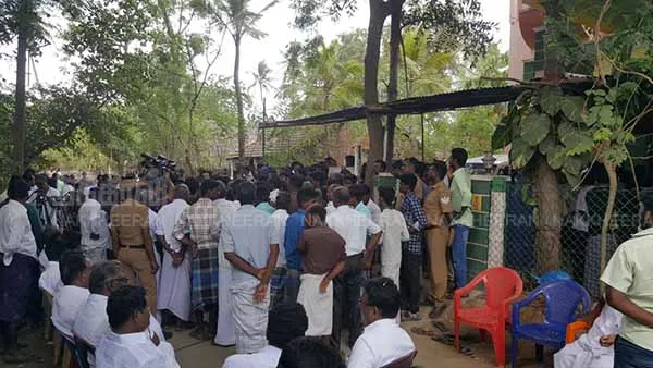  Kasthuri Mahalingam
